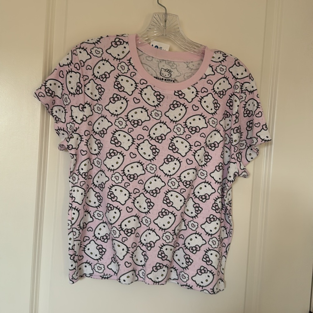 New! Hello Kitty Pink Graphic Tee